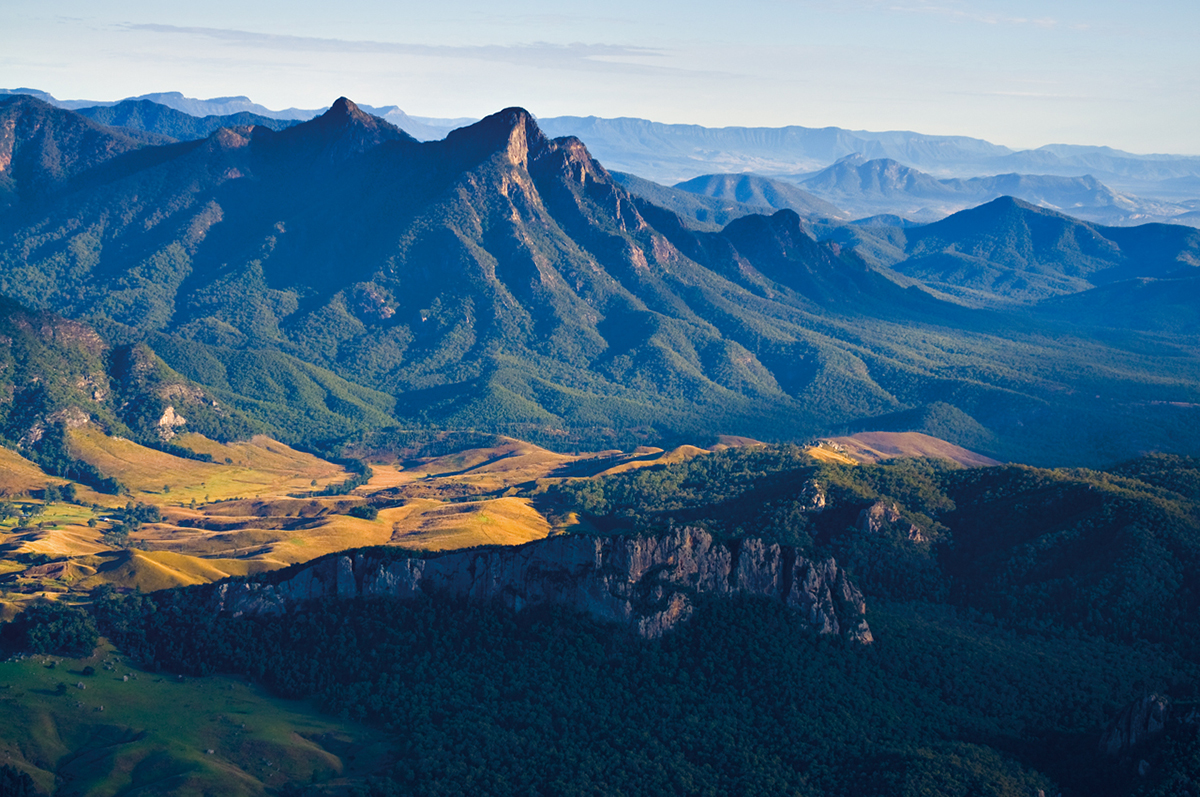 An image of Mount Barney in the day time. 