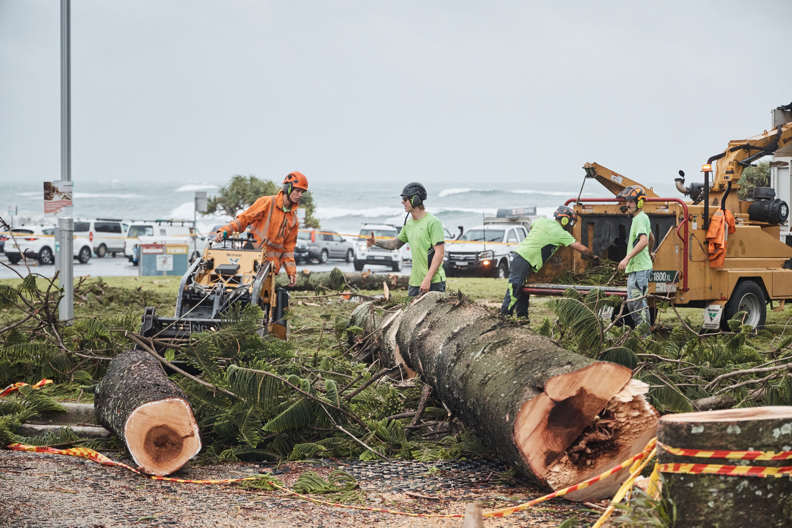 Image of clean up efforts on Byron Beach after Cyclone Alfred